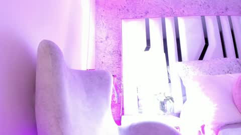 valeria jade online show from 8, 2, 2025