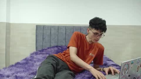 _vanie online show from 19, 11, 2025