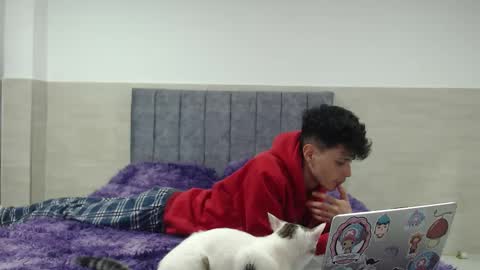 _vanie online show from 24, 11, 2025