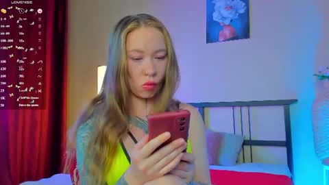 Snapshot of _vasilissa_ chatting on 19, 6, 2026 Vasilisa blandly Vasilyok or Vasya online show from 19, 6, 2026