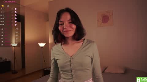 Snapshot of _vi_vi_ chatting on 1, 2, 2025 Viola online show from 1, 2, 2025