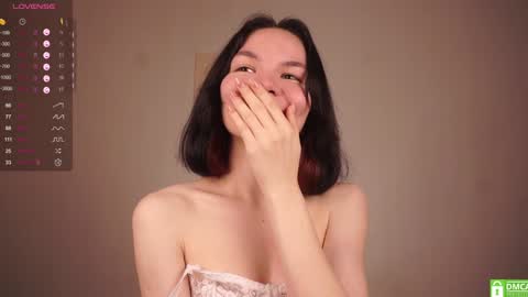 Snapshot of _vi_vi_ chatting on 1, 2, 2025 Viola online show from 1, 2, 2025