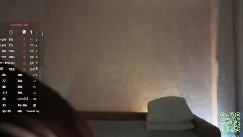 Snapshot of _vi_vi_ chatting on 8, 5, 2026 Viola online show from 8, 5, 2026