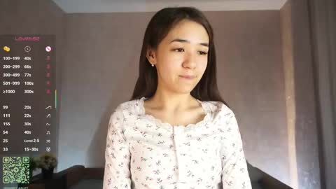 Snapshot of _vi_vi_ chatting on 24, 5, 2026 Viola online show from 24, 5, 2026