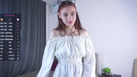 Snapshot of _vi_vi_ chatting on 30, 5, 2026 Viola online show from 30, 5, 2026
