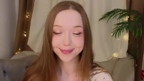 Snapshot of _violet_mills_ chatting on 13, 2, 2025 Violet online show from 13, 2, 2025