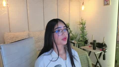   online show from 1, 4, 2026