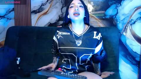 Snapshot of _weird_sativa chatting on 25, 4, 2026 _weird_sativa online show from 25, 4, 2026