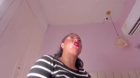 Snapshot of _wendy_x chatting on 8, 6, 2026 _wendy_x online show from 8, 6, 2026