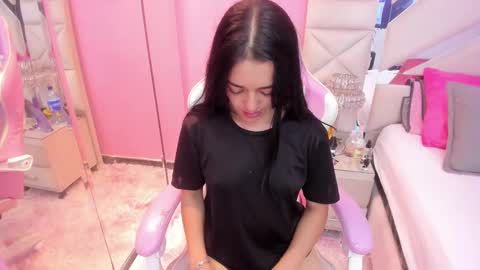 Snapshot of _white_atenea chatting on 30, 9, 2025 atenea online show from 30, 9, 2025