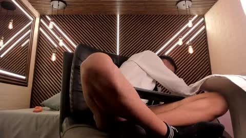 Snapshot of _white_fox_ chatting on 12, 2, 2025 white fox online show from 12, 2, 2025