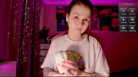 Enni online show from 8, 3, 2025