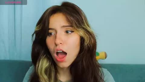 _yourcherrybomb online show from 31, 1, 2025