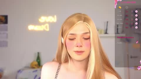 LITTLE FOX online show from 25, 10, 2025