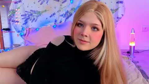 LITTLE FOX online show from 21, 11, 2025