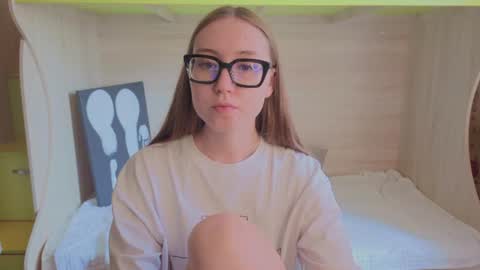 Snapshot of _yourhotangel_ chatting on 11, 7, 2026 Eva online show from 11, 7, 2026