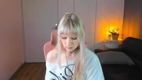 Emy online show from 4, 4, 2026