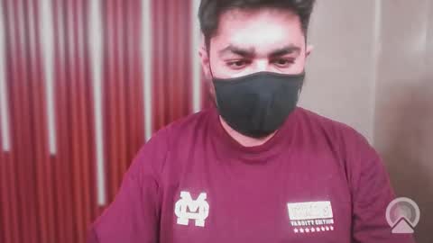 Sleepy owl online show from 27, 10, 2025