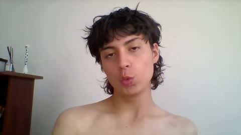 Snapshot of a_littlee_bear chatting on 2, 12, 2024 a littlee bear online show from 2, 12, 2024