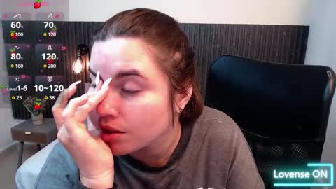 Abby Lee  online show from 22, 9, 2025