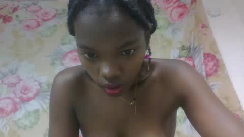 aadienne online show from 30, 3, 2026