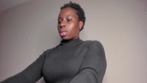 Snapshot of aafricaaa chatting on 2, 1, 2025 Sara online show from 2, 1, 2025