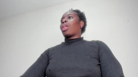 Snapshot of aafricaaa chatting on 2, 1, 2025 Sara online show from 2, 1, 2025