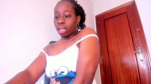 Snapshot of aafricaaa chatting on 14, 2, 2025 Sara online show from 14, 2, 2025