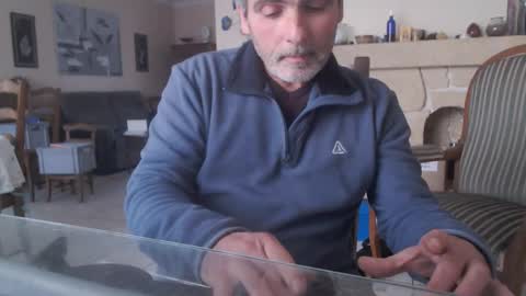 Snapshot of aalex1717 chatting on 14, 12, 2024 Aalex1717 online show from 14, 12, 2024