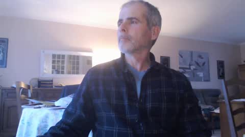 Snapshot of aalex1717 chatting on 12, 1, 2025 Aalex1717 online show from 12, 1, 2025