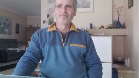 Snapshot of aalex1717 chatting on 2, 3, 2025 Aalex1717 online show from 2, 3, 2025