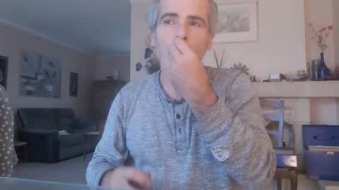 Snapshot of aalex1717 chatting on 23, 10, 2025 Aalex1717 online show from 23, 10, 2025