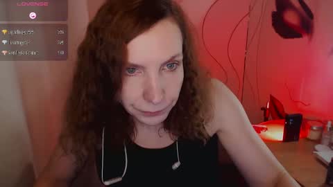 Snapshot of aamazingjoi chatting on 25, 12, 2024 Katie online show from 25, 12, 2024