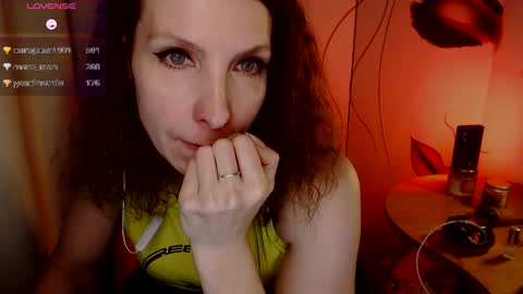 Snapshot of aamazingjoi chatting on 24, 1, 2025 Katie online show from 24, 1, 2025