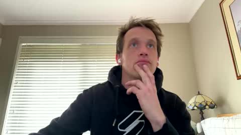 Kris online show from 6, 10, 2025