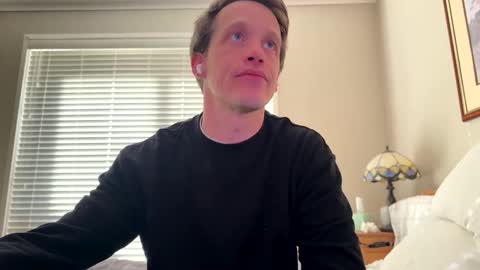 Kris online show from 7, 10, 2025