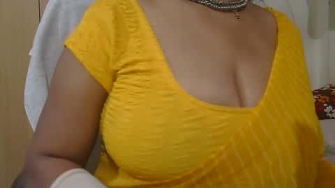 aaradhya_sexy_88 online show from 26, 3, 2026