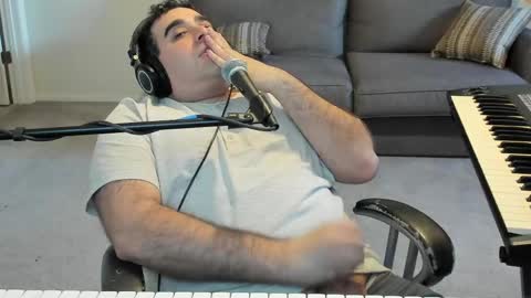Aaron online show from 25, 5, 2026