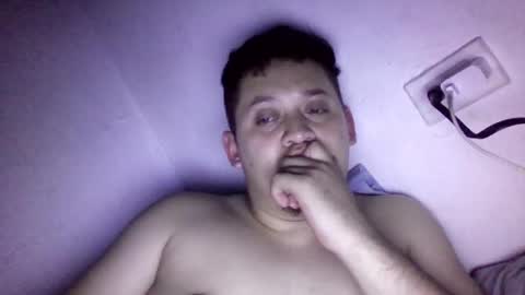 Snapshot of aaron1026a chatting on 16, 1, 2025 Liamaten online show from 16, 1, 2025