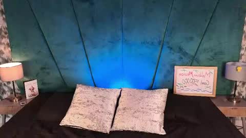 Aaron Ezequiel online show from 11, 5, 2026