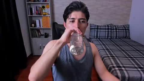 Aaron online show from 1, 12, 2025