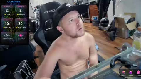 Aaron Skye online show from 19, 3, 2026