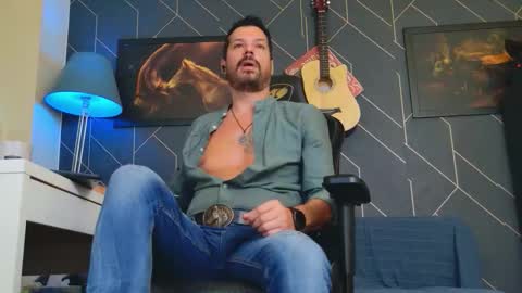 Aaron online show from 23, 9, 2025