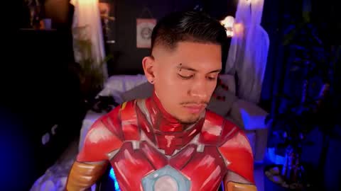 Snapshot of aaronfox_ chatting on 1, 10, 2025 AARON online show from 1, 10, 2025