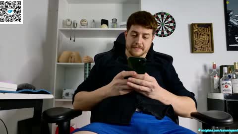 Aaron  online show from 19, 5, 2026