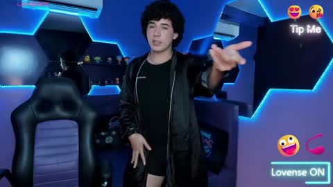 Snapshot of aaroooonn chatting on 24, 2, 2025 Aroon online show from 24, 2, 2025