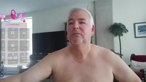 Snapshot of aarosteev chatting on 6, 10, 2025 Jason online show from 6, 10, 2025