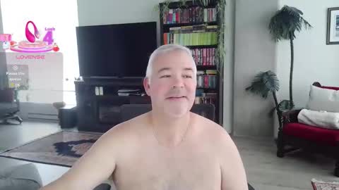 Snapshot of aarosteev chatting on 15, 1, 2026 Jason online show from 15, 1, 2026