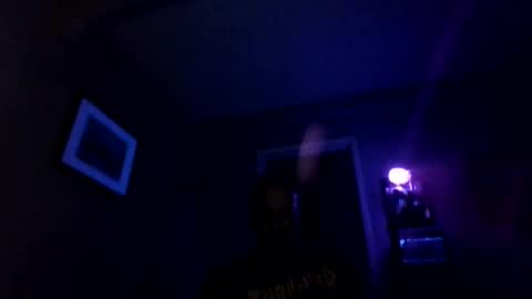 Snapshot of abartlett02 chatting on 20, 11, 2025 AB online show from 20, 11, 2025