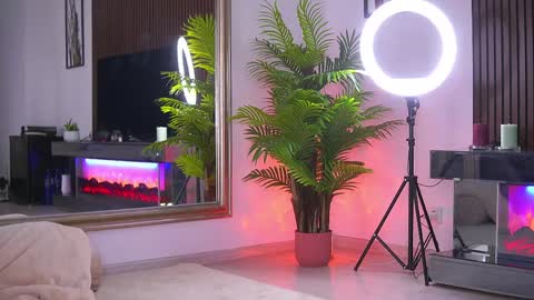 Snapshot of abbela_white chatting on 8, 5, 2026 Alexa online show from 8, 5, 2026